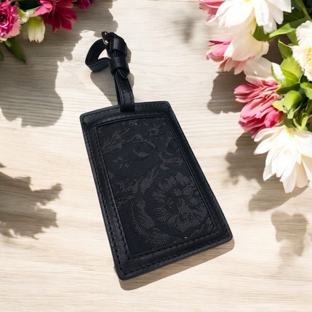 NWT Versace Leather Luggage Tag